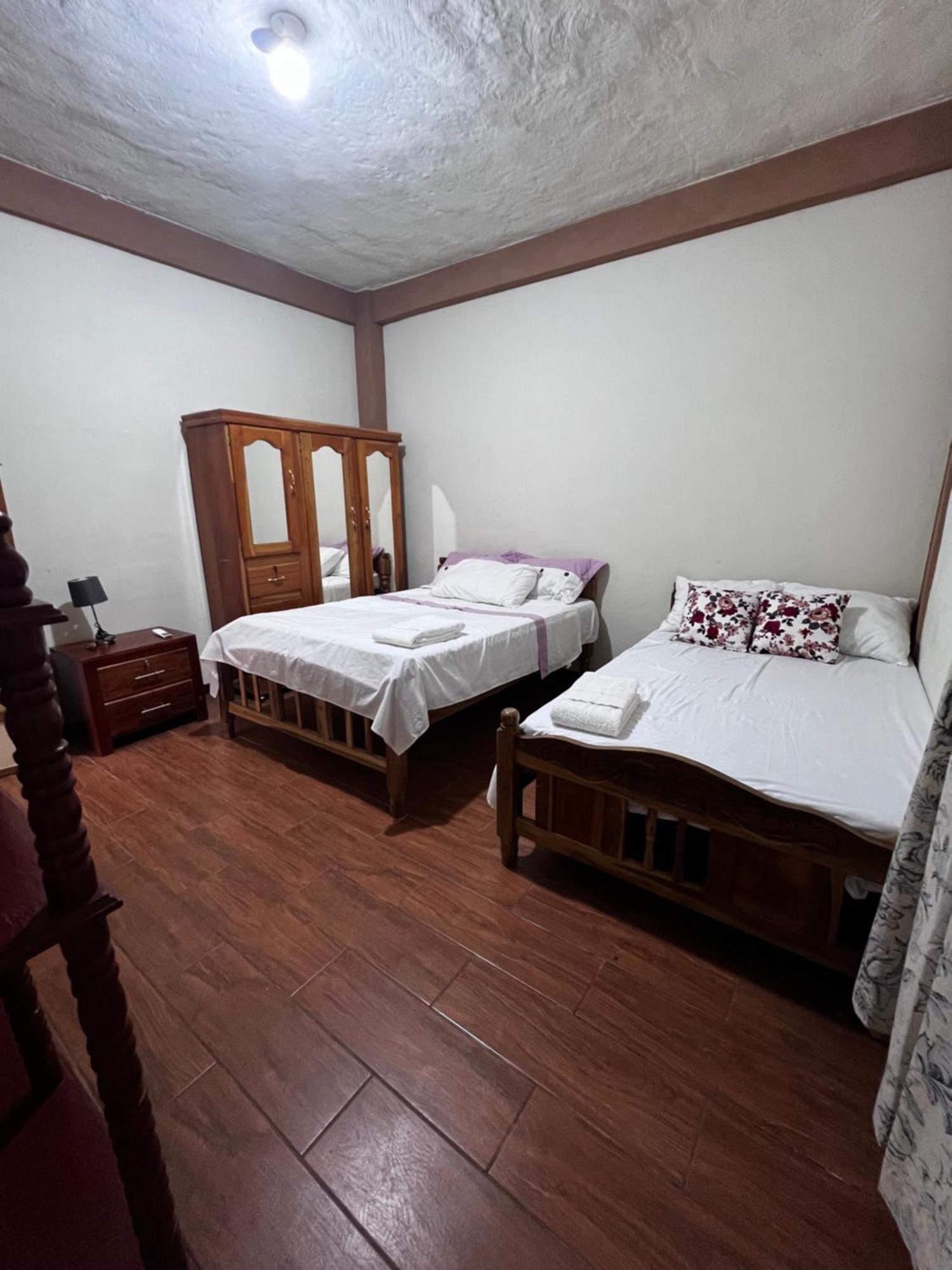 Ibania Hostal Tamanique Cameră foto